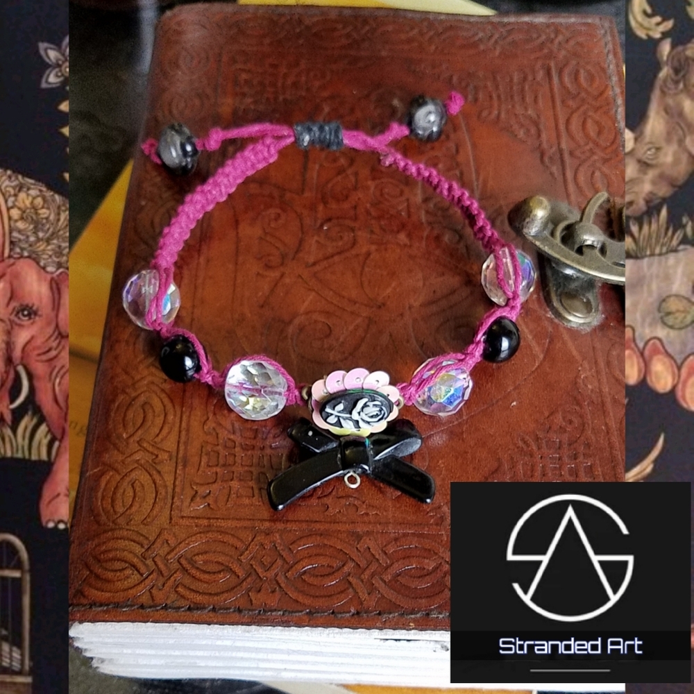 HANDMADE OOAK Adjustable Glass beads, Bow,Rose Cameo on Knotted Bamboo Bracelet